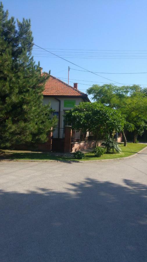 Green Apartment Nowy Sad Zewnętrze zdjęcie